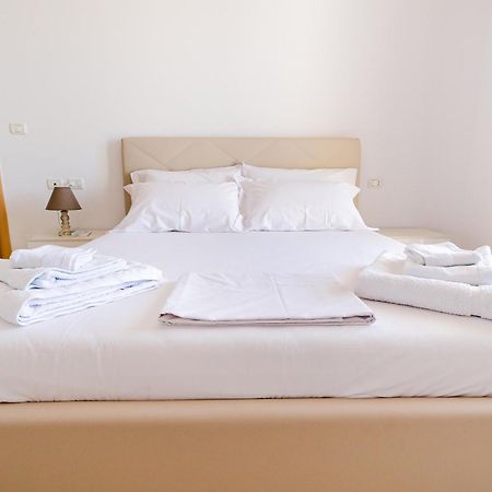 Sea Gem Apartment Vlorë Eksteriør bilde